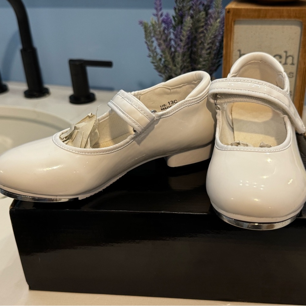 Chic White Kids' Dress Shoes with Strap